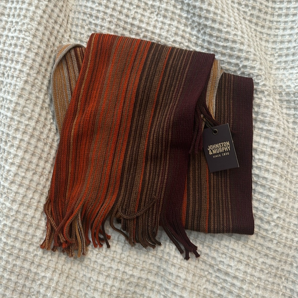 Johnston and Murphy scarf, NWT